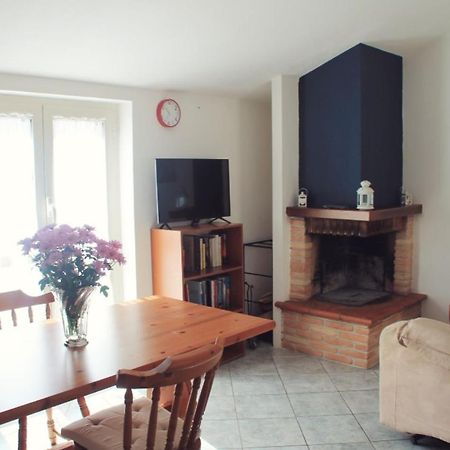 Appartement Mansarda Con Camino à Montefranco Extérieur photo